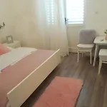Barko And Apartamento *