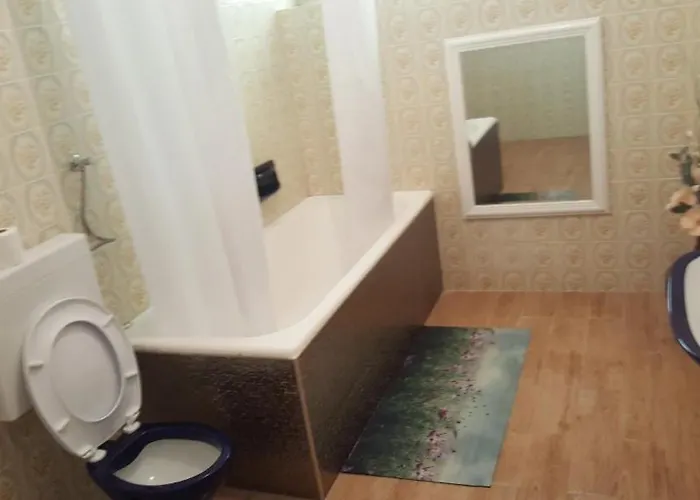 アパート Barko And フヴァル