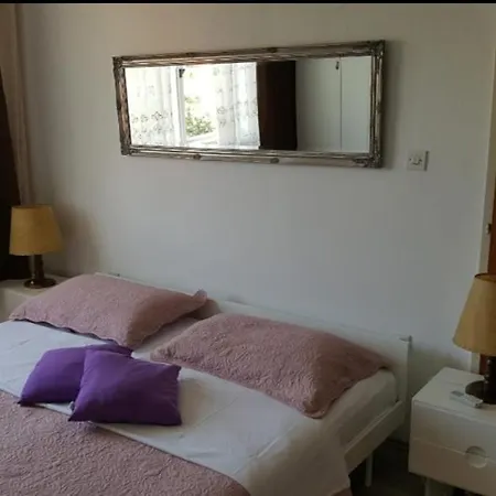 Appartement Barko And *