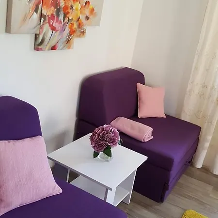 Barko And * Χβαρ