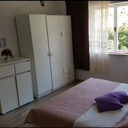 Apartment Barko And Hvar Town