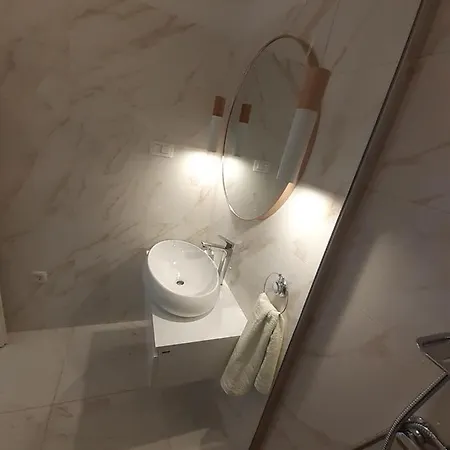 Διαμέρισμα Barko And *