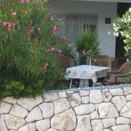 Daire Barko And Hvar Town
