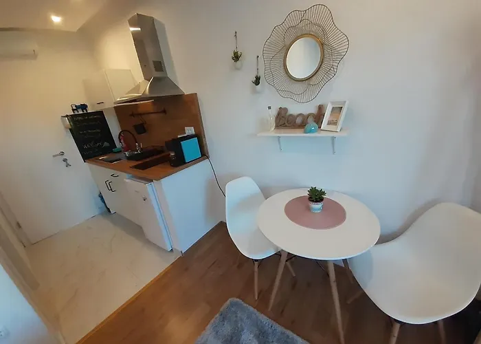 Appartement Barko And *